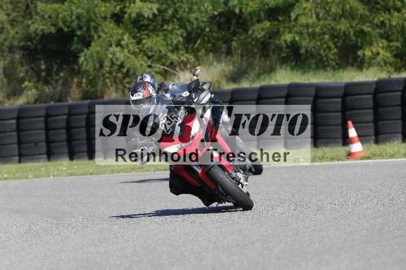 /Archiv-2025/43 08.08.2025 Discover the Bike ADR/Bike 1 gruen/235